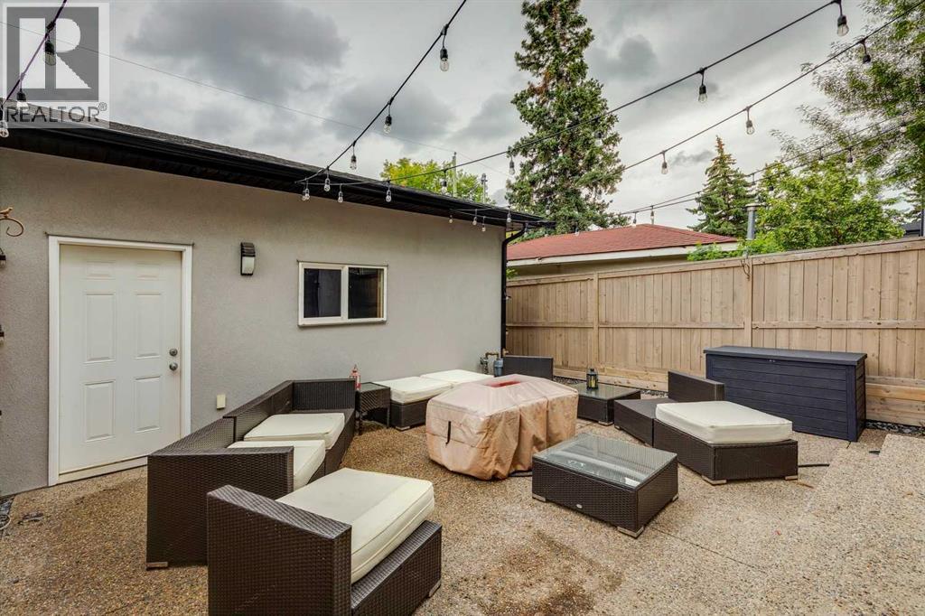 Single Family House for Sale in   Street SW Richmond Calgary 