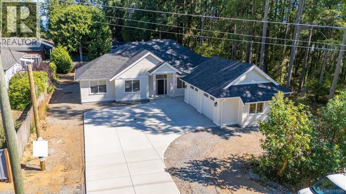 7436 Lantzville Rd, Lantzville