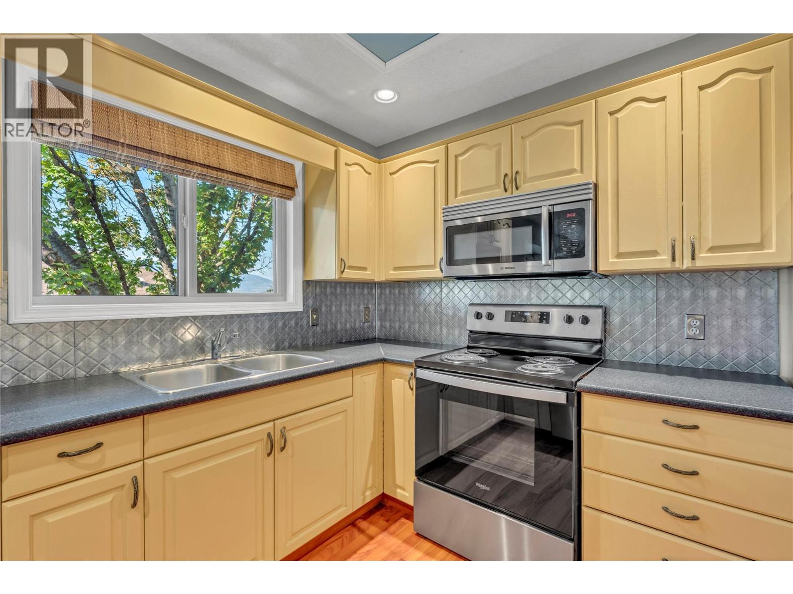  198 Westview Drive, Penticton
