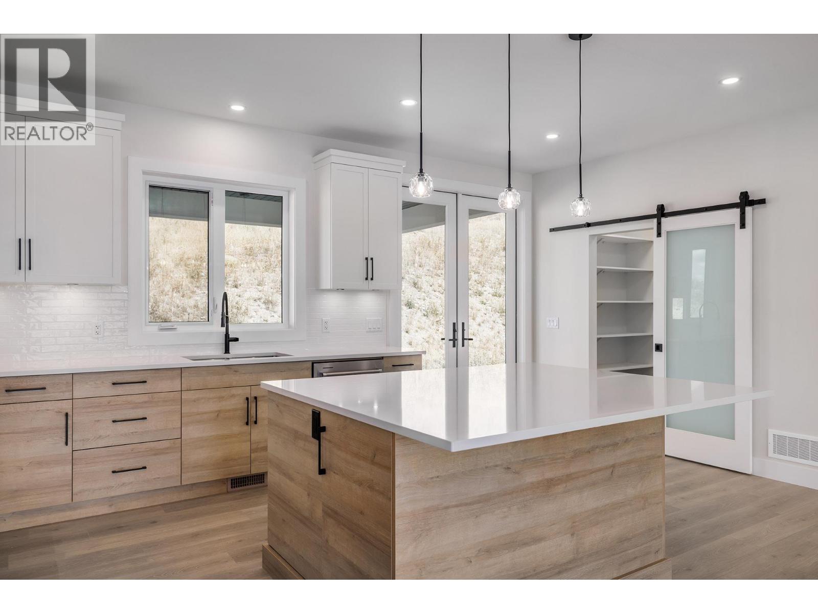 796 Kuipers Crescent Unit# 23, Kelowna