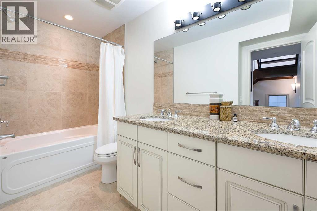 Single Family House for Sale in   Avenue SW Richmond Calgary 