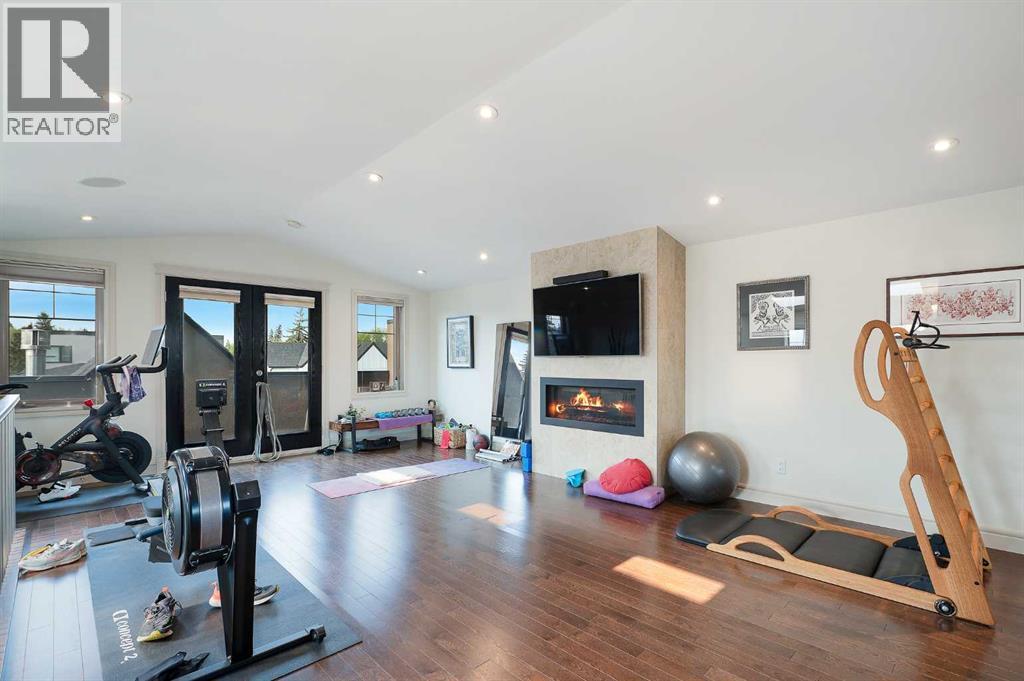 Single Family House for Sale in   Avenue SW Richmond Calgary 