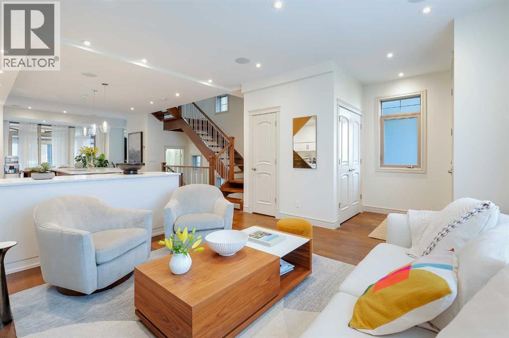 Single Family House for Sale in   Avenue SW Richmond Calgary 