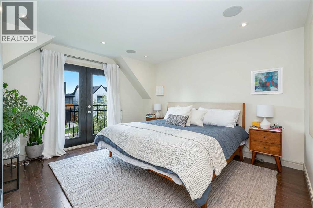 Single Family House for Sale in   Avenue SW Richmond Calgary 