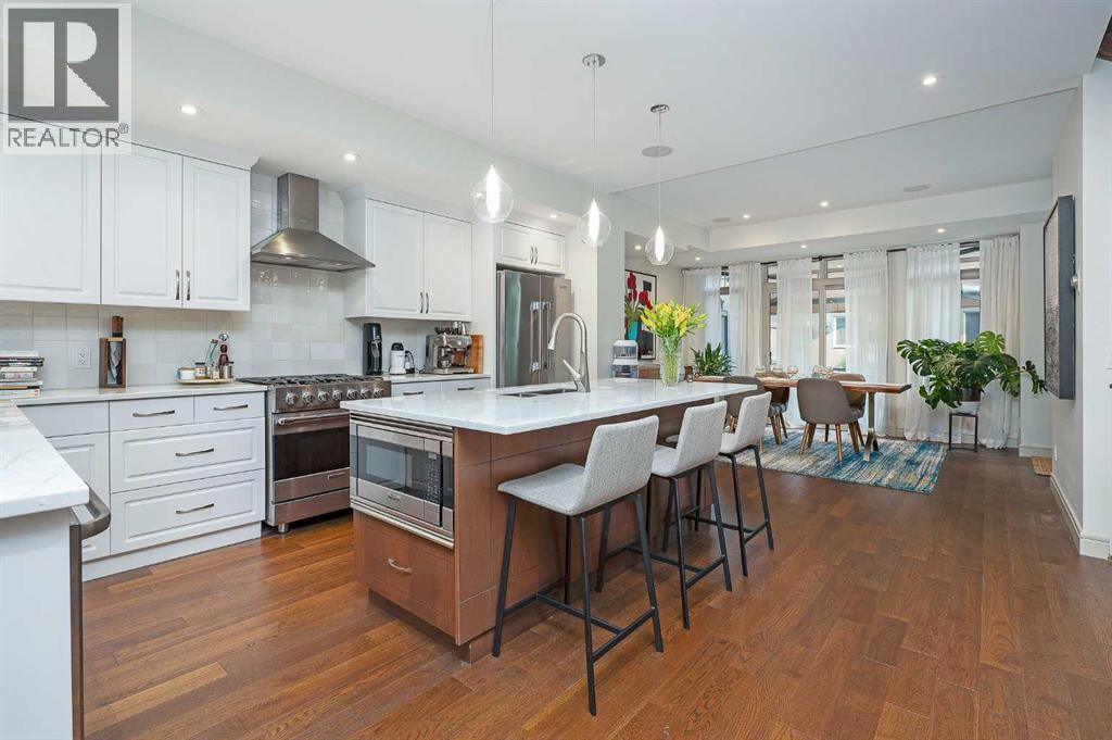 Single Family House for Sale in   Avenue SW Richmond Calgary 