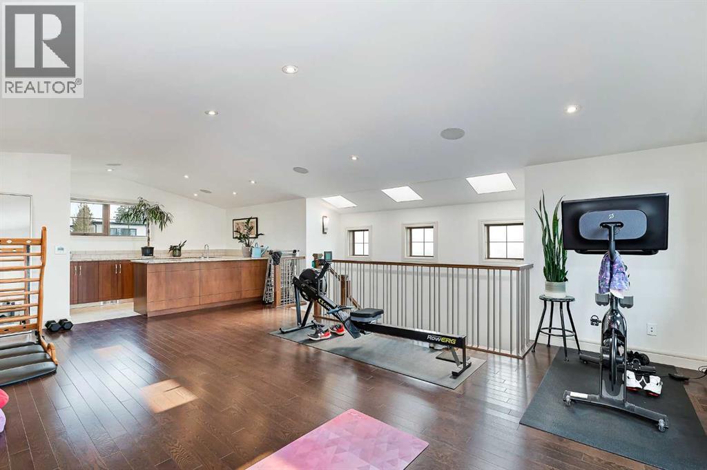 Single Family House for Sale in   Avenue SW Richmond Calgary 