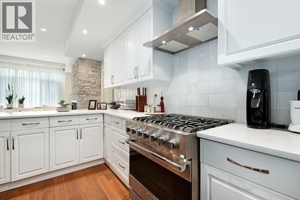 Single Family House for Sale in   Avenue SW Richmond Calgary 