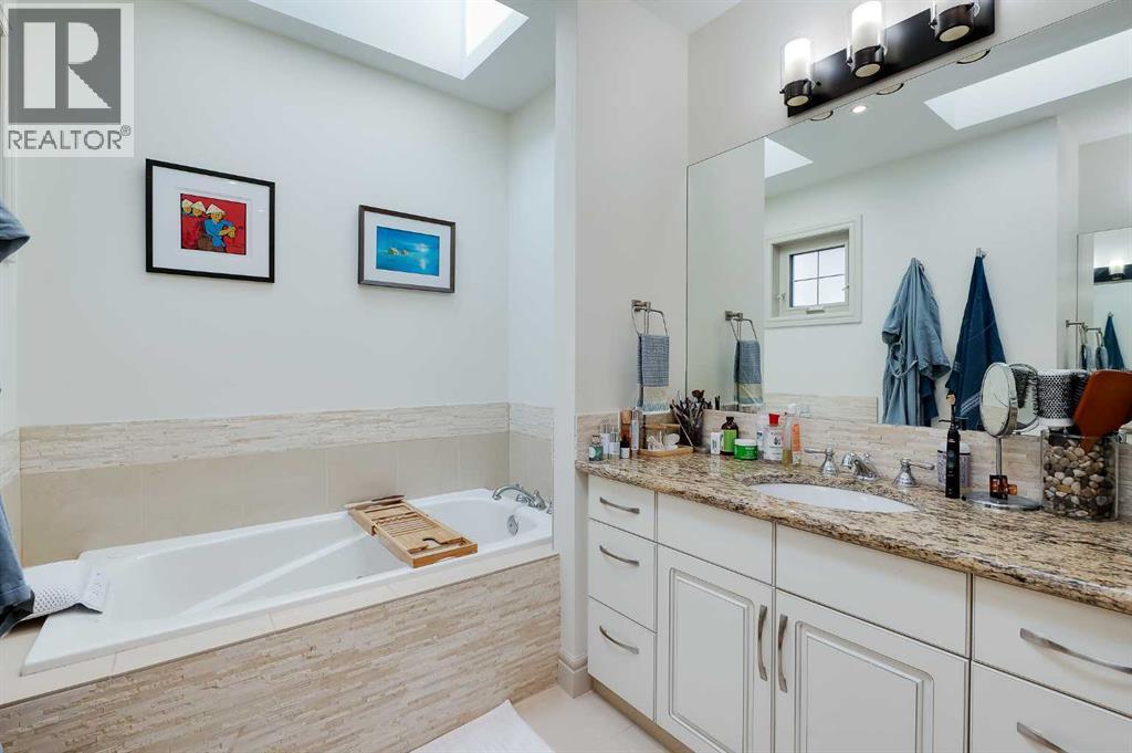 Single Family House for Sale in   Avenue SW Richmond Calgary 