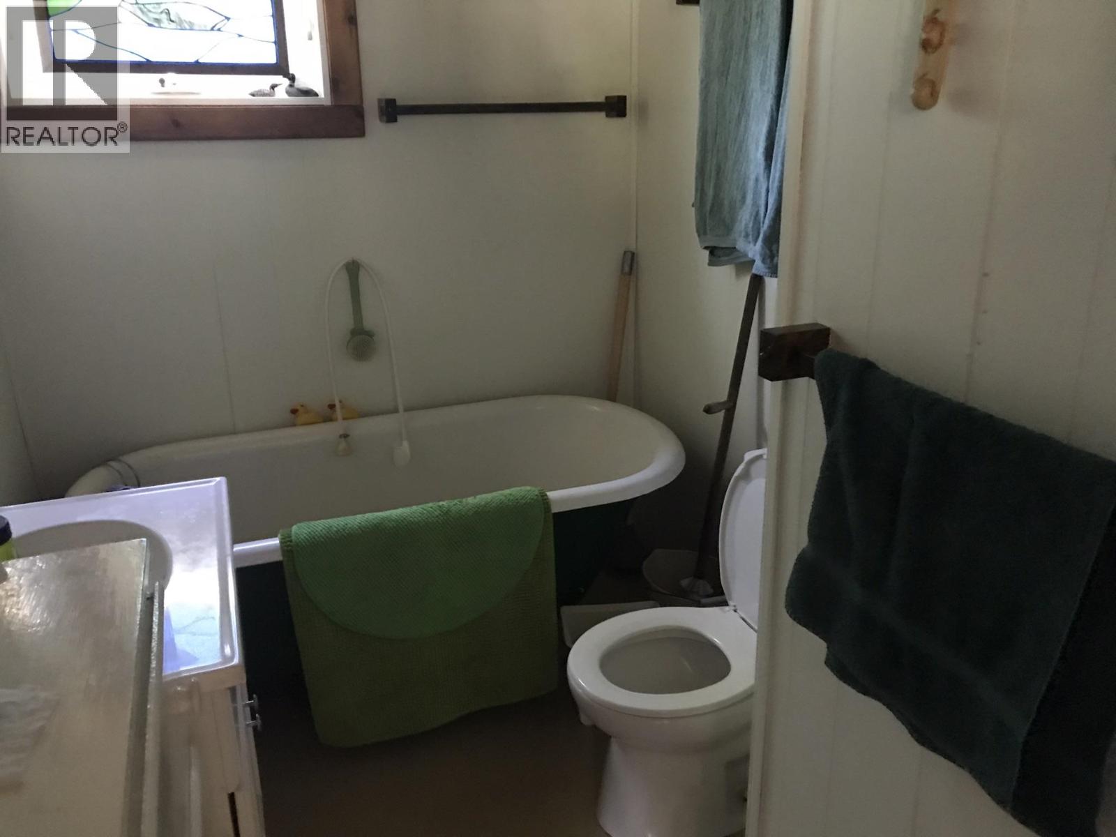 3548 SELLARS ROAD - 18