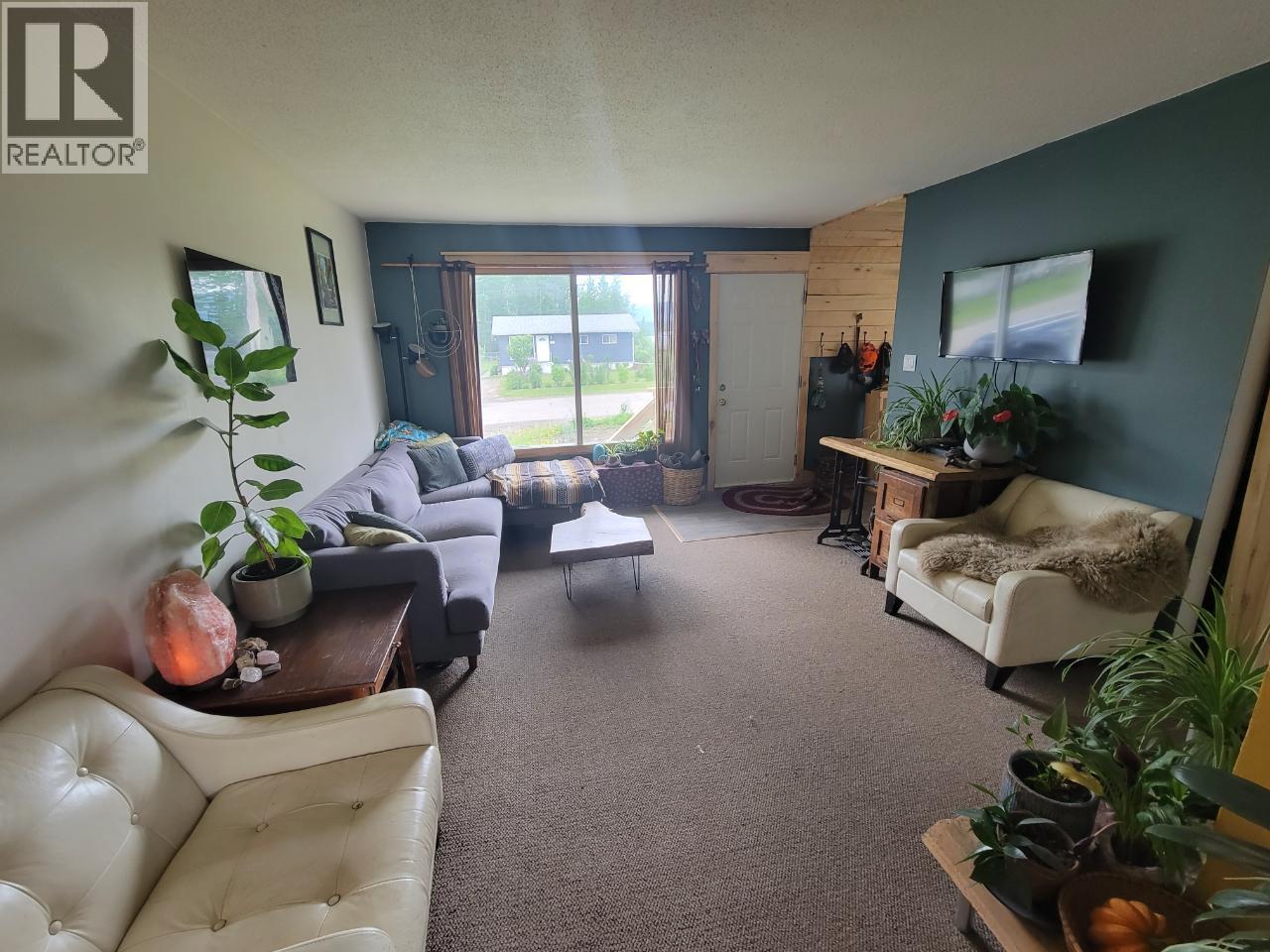 4728 Wabi Crescent Road, Chetwynd