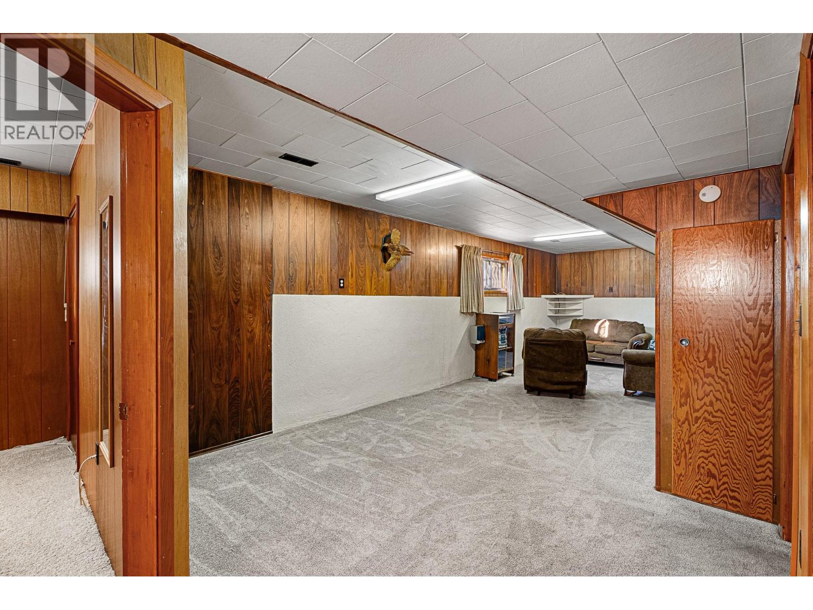 2588 Jackson Avenue, Merritt