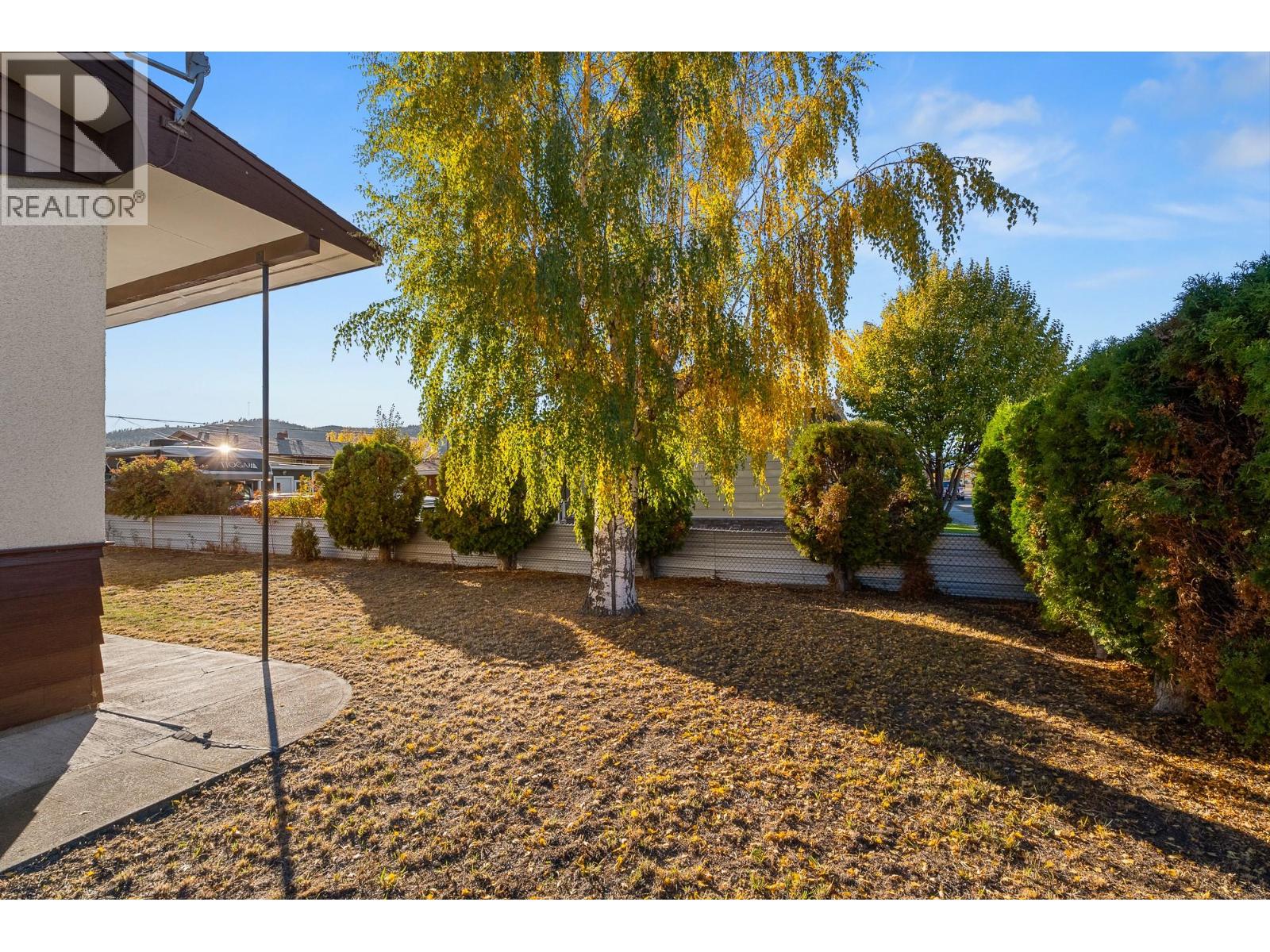 2588 Jackson Avenue, Merritt