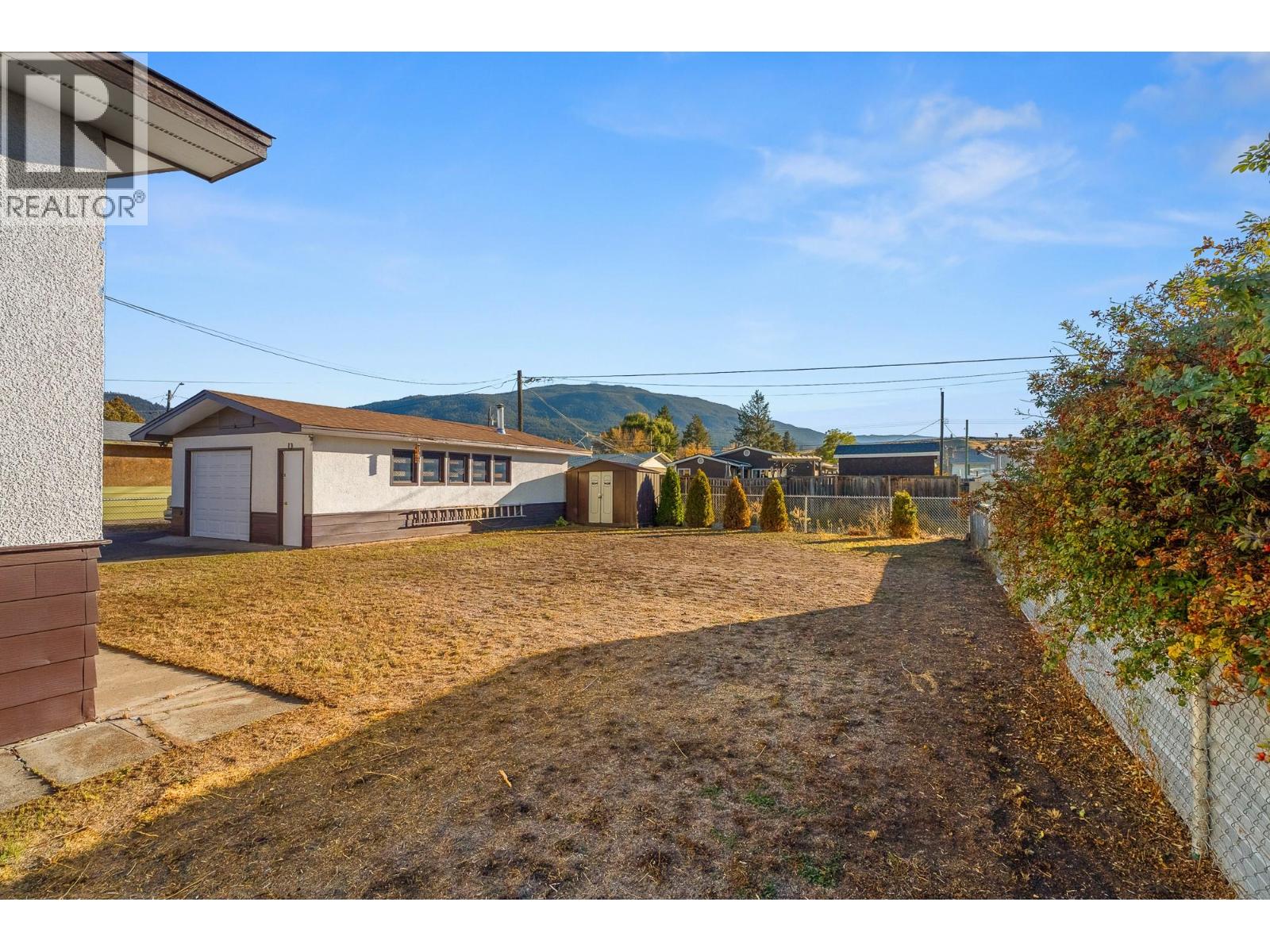 2588 Jackson Avenue, Merritt