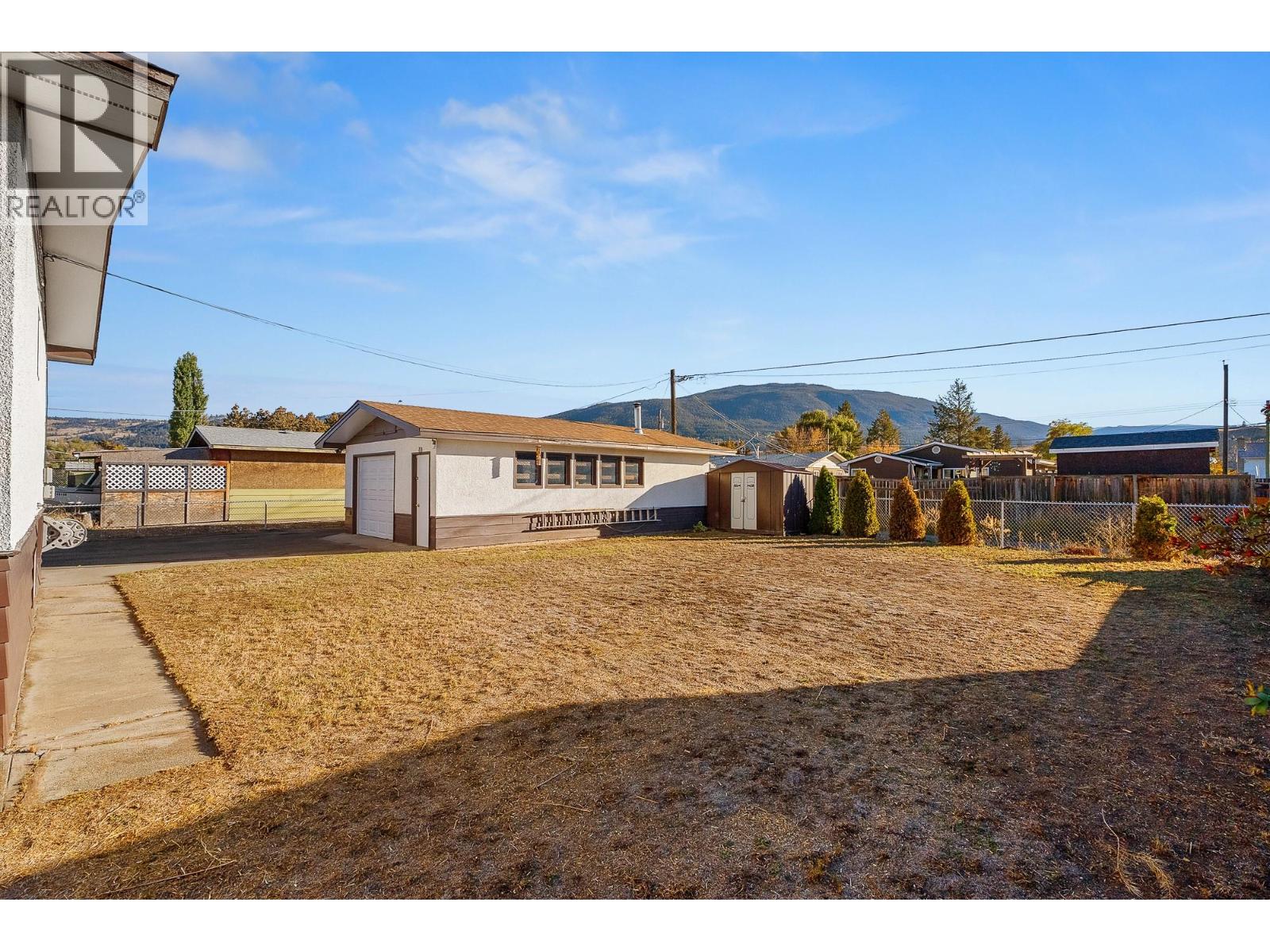 2588 Jackson Avenue, Merritt