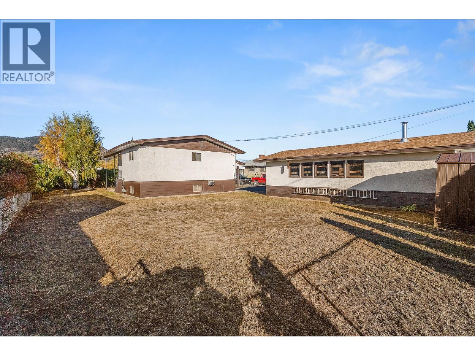 2588 Jackson Avenue, Merritt