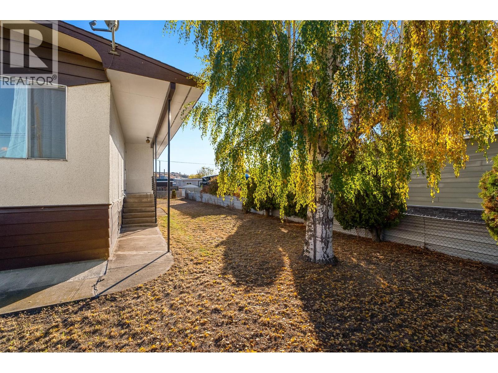 2588 Jackson Avenue, Merritt