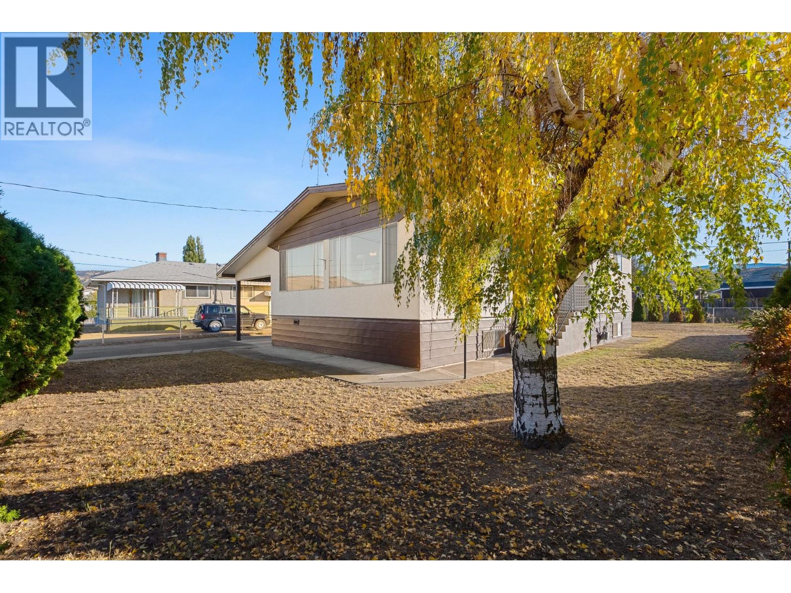 2588 Jackson Avenue, Merritt