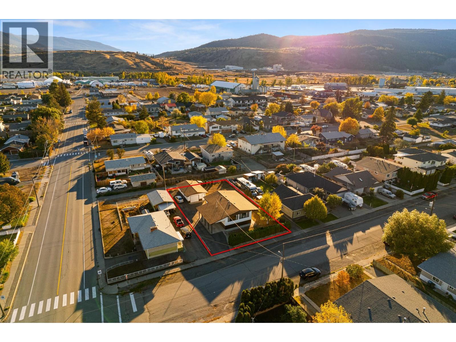 2588 Jackson Avenue, Merritt