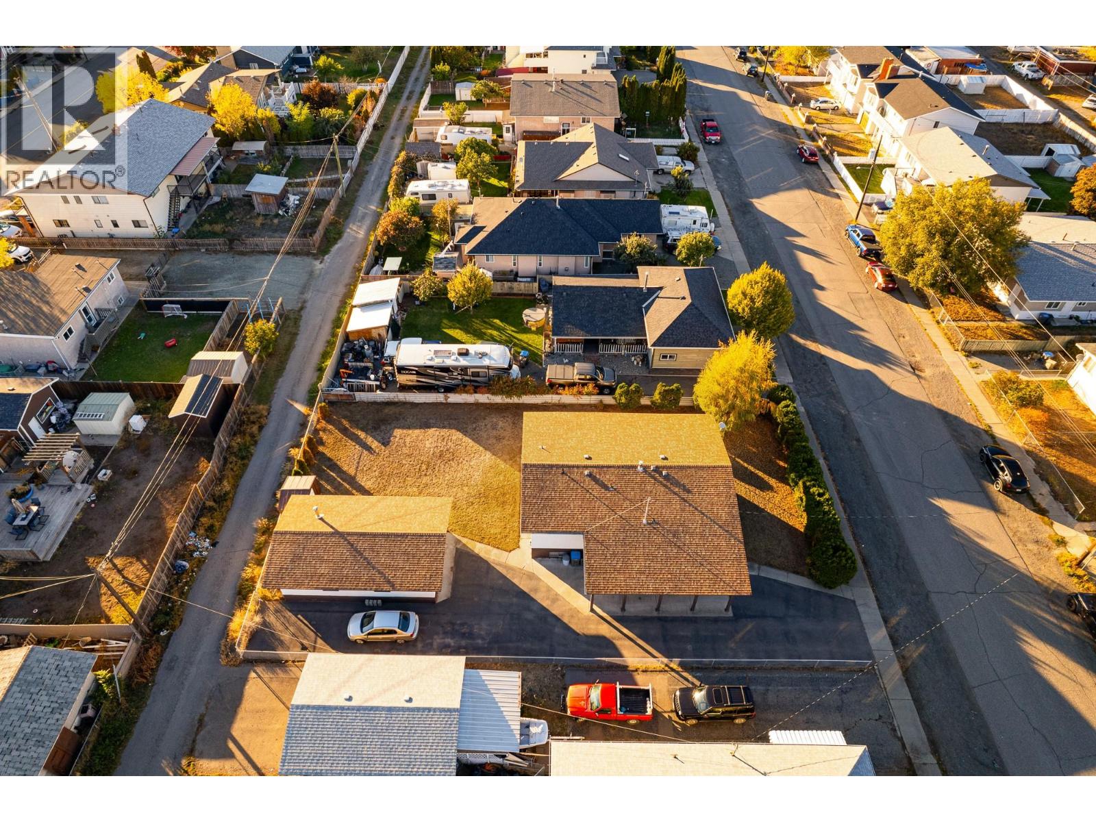 2588 Jackson Avenue, Merritt