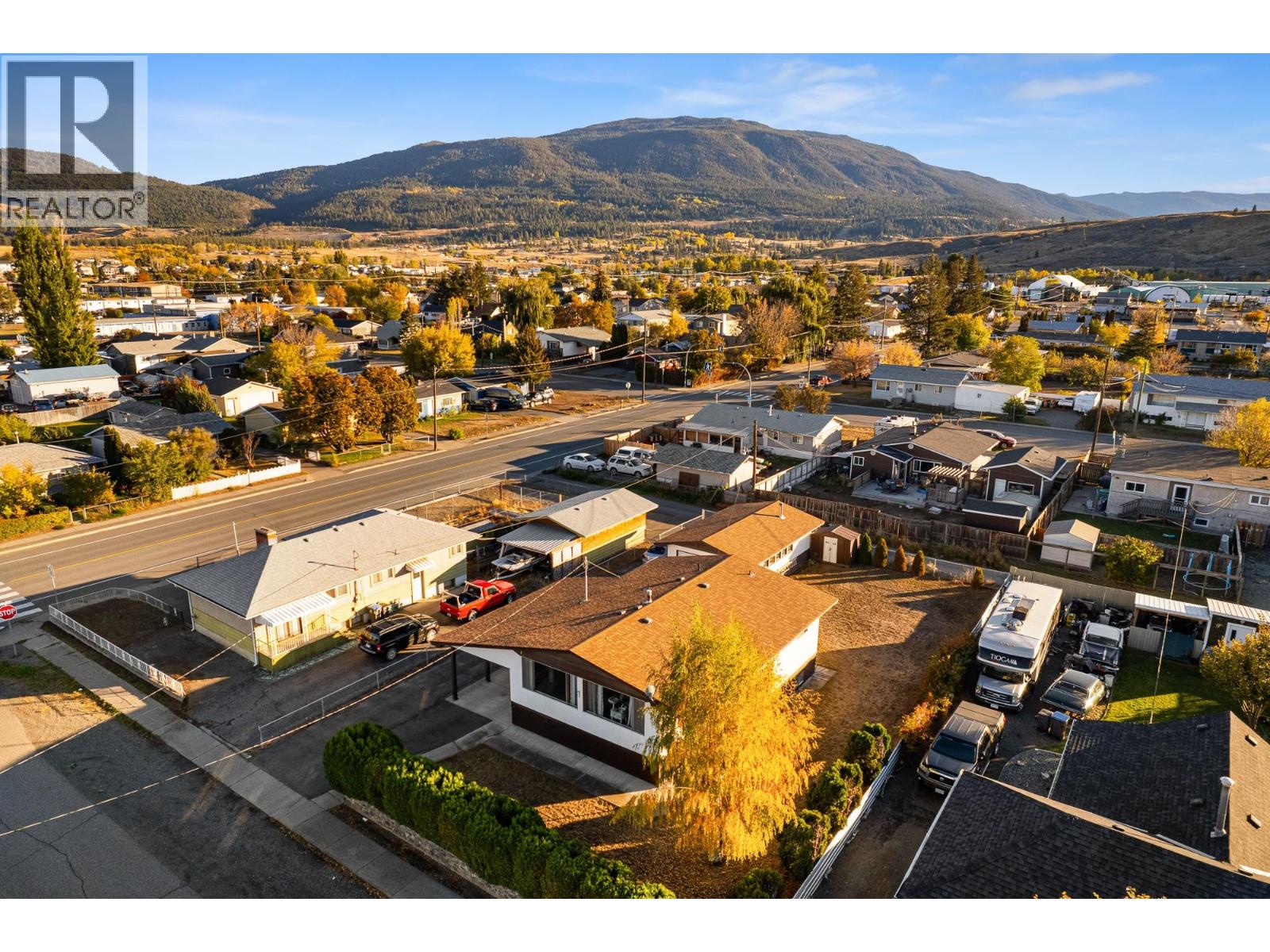 2588 Jackson Avenue, Merritt