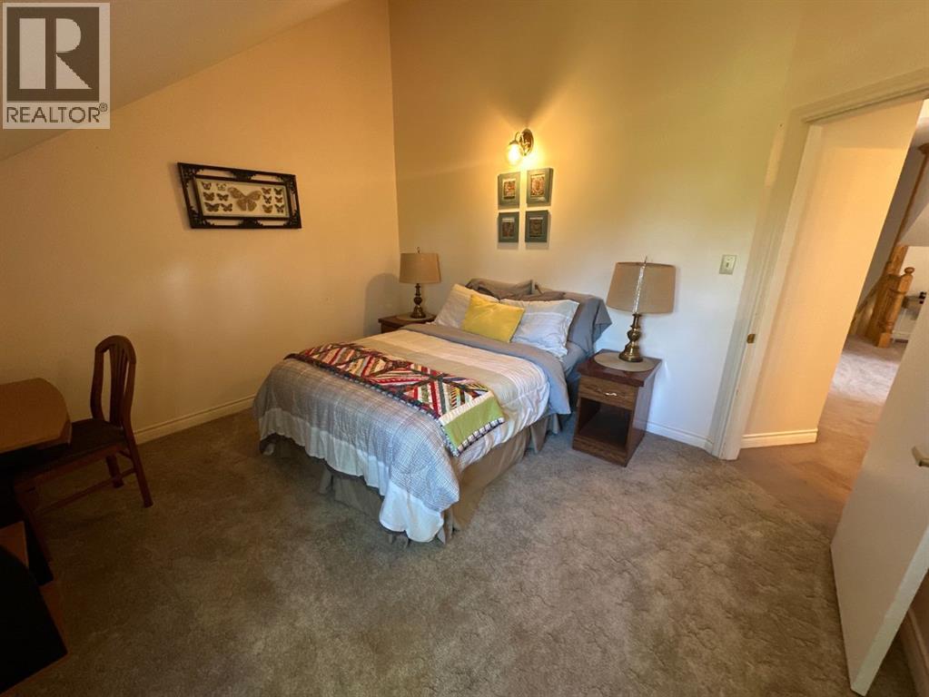 Single Family House Bungalow for Sale in   Street Rosedale Peace River 