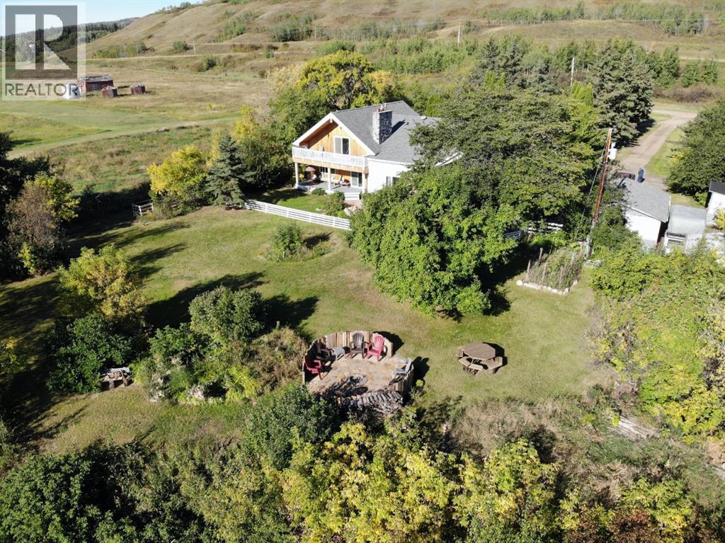 Single Family House Bungalow for Sale in   Street Rosedale Peace River 