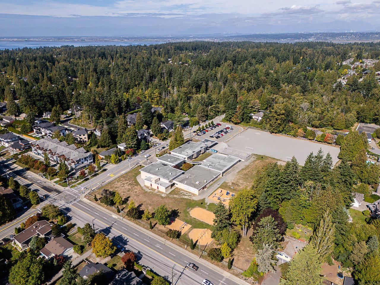 13850 BLACKBURN AVENUE, White Rock