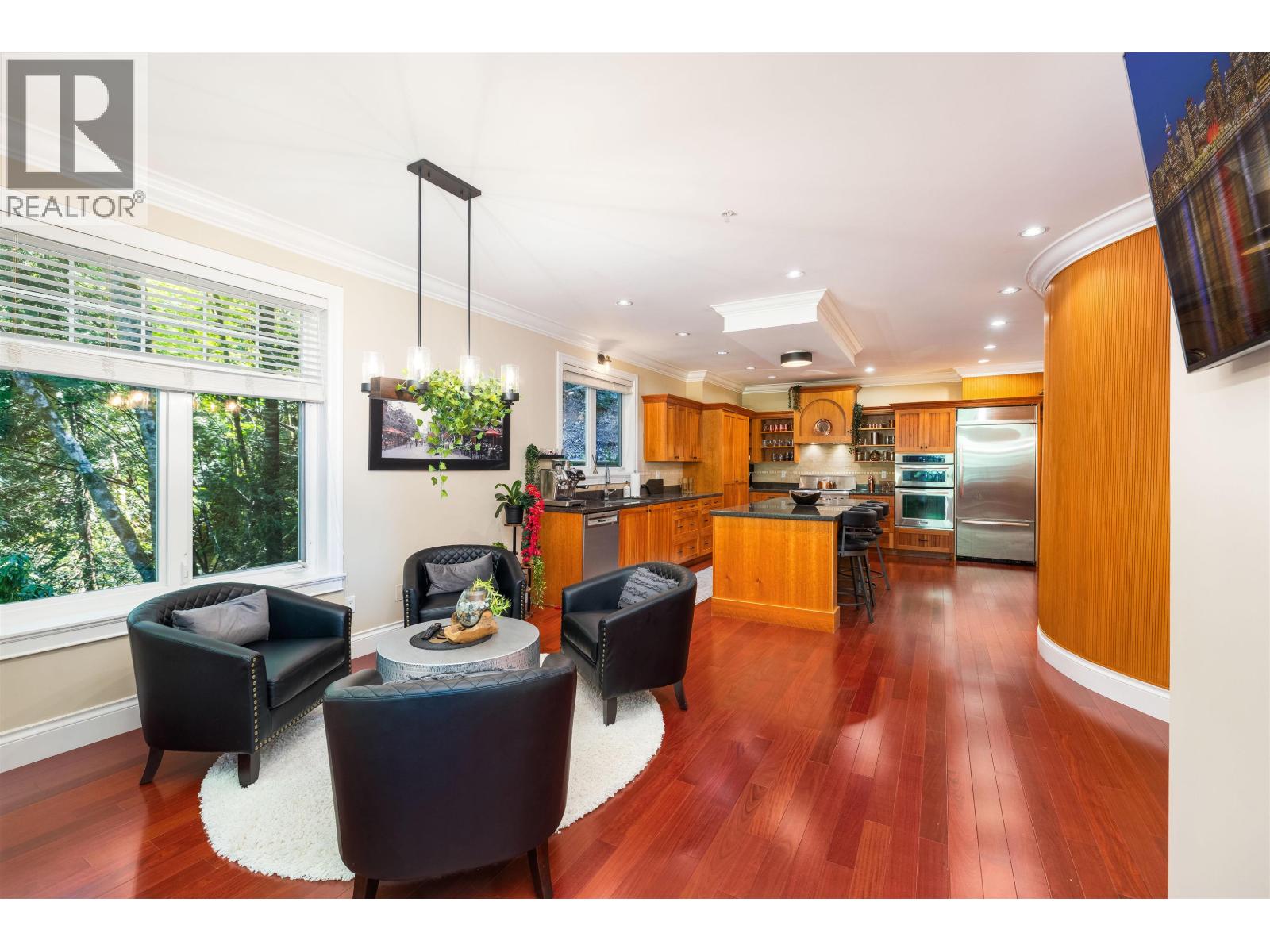 5671 WESTPORT ROAD, West Vancouver