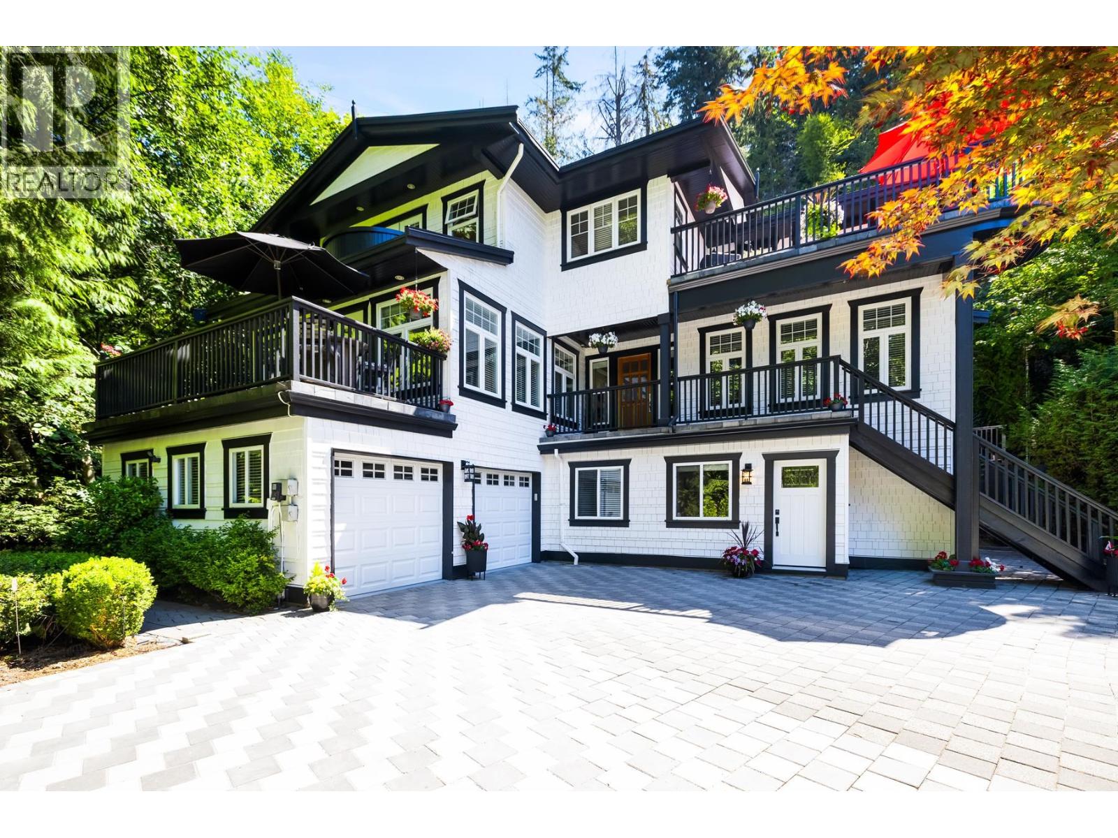 5671 WESTPORT ROAD, West Vancouver