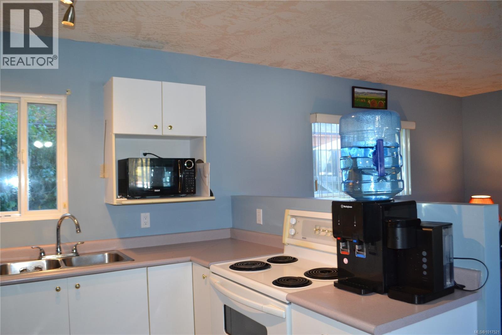 25 1201 Craigflower Rd, View Royal