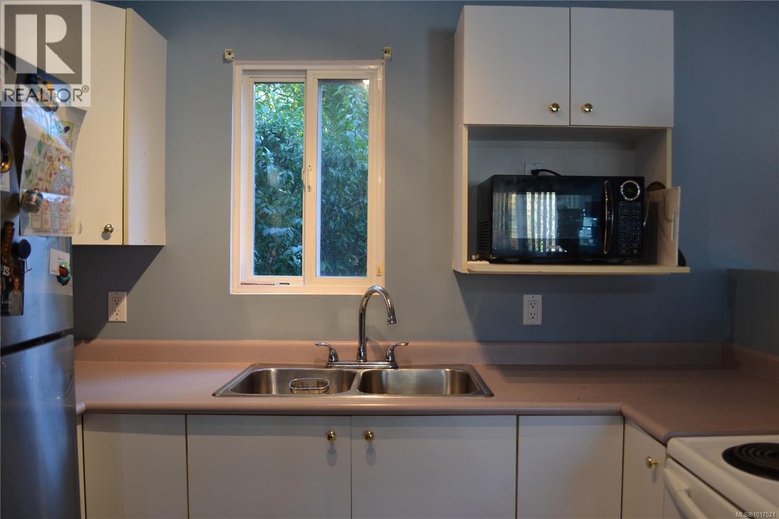 25 1201 Craigflower Rd, View Royal