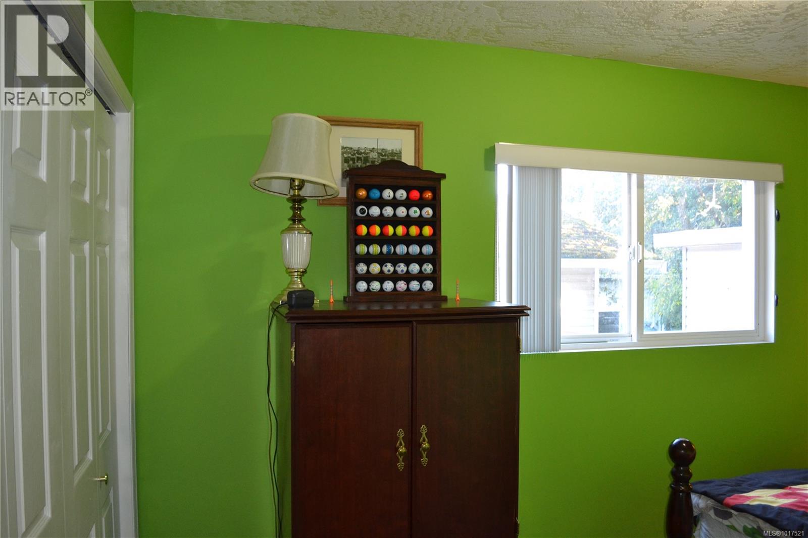 25 1201 Craigflower Rd, View Royal