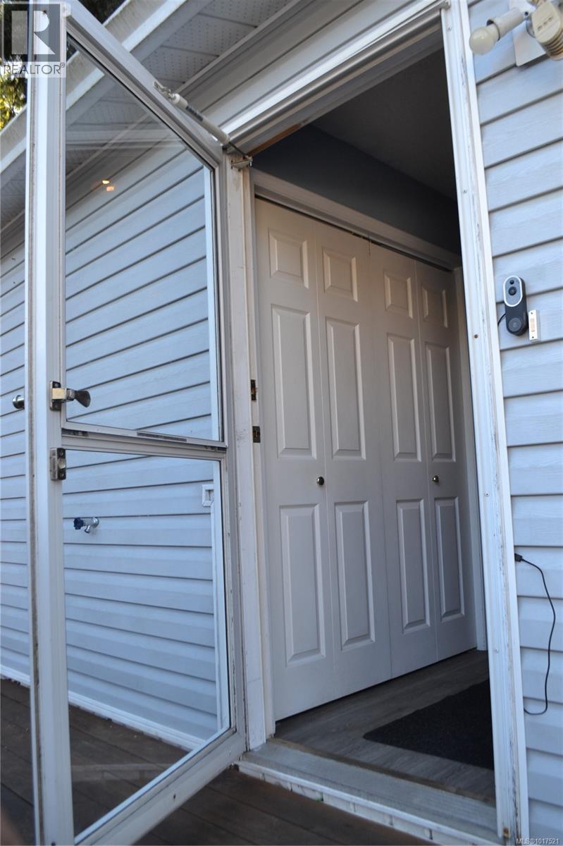 25 1201 Craigflower Rd, View Royal