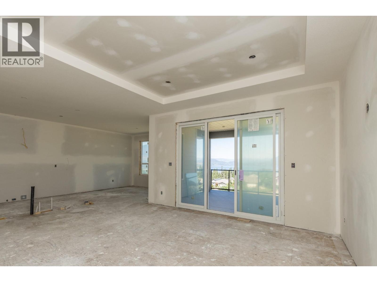 1121 16 Avenue SE, Salmon Arm