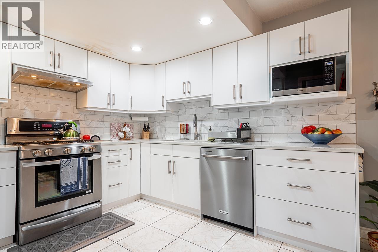 #1-7911 MOFFATT Road, Richmond