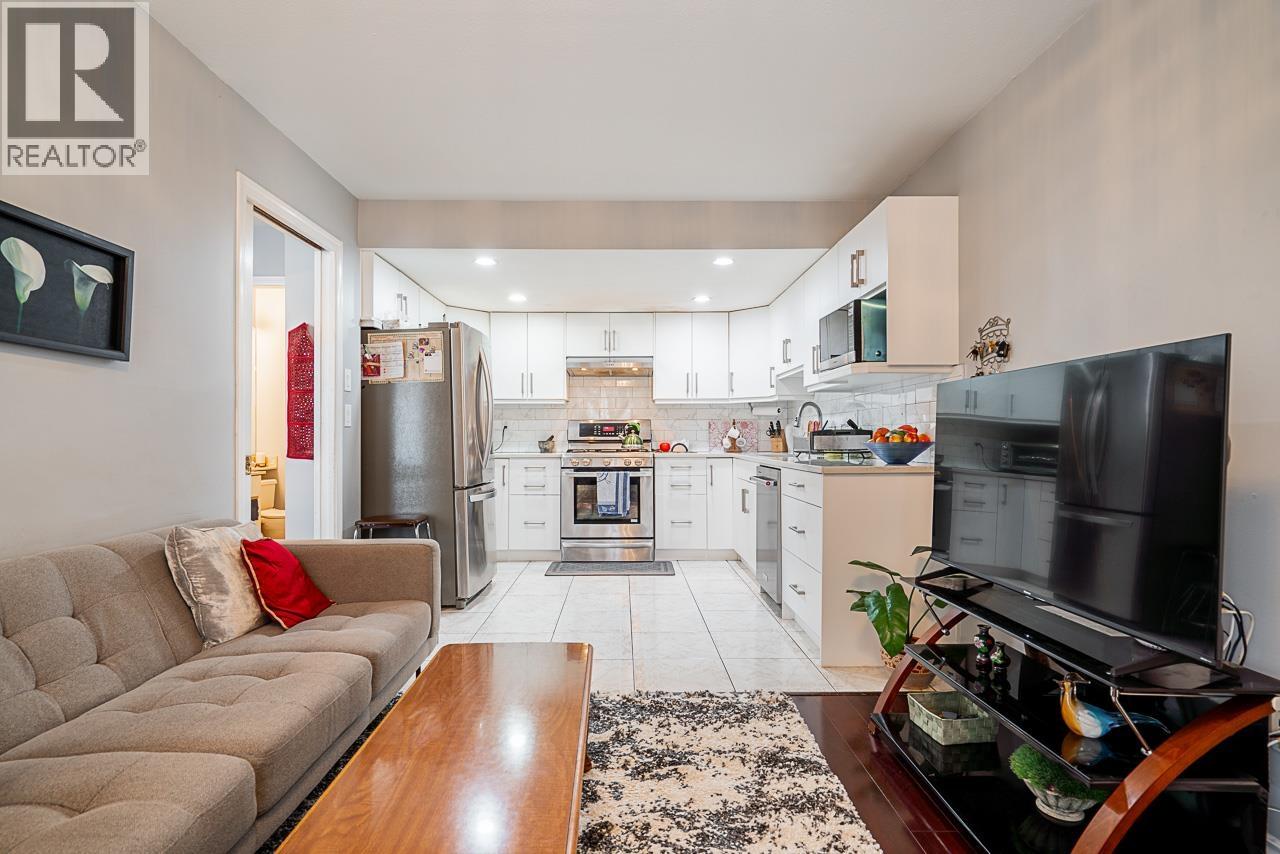 #1-7911 MOFFATT Road, Richmond