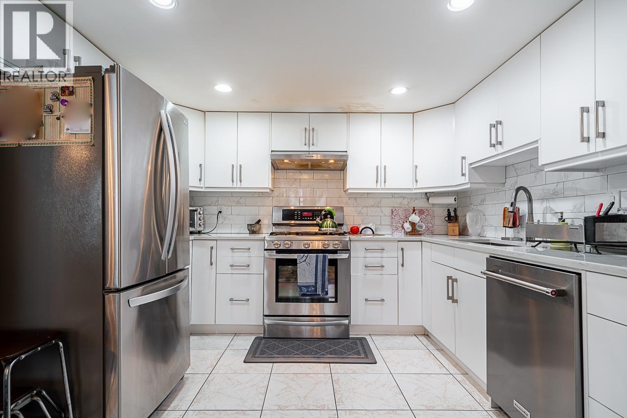 #1-7911 MOFFATT Road, Richmond
