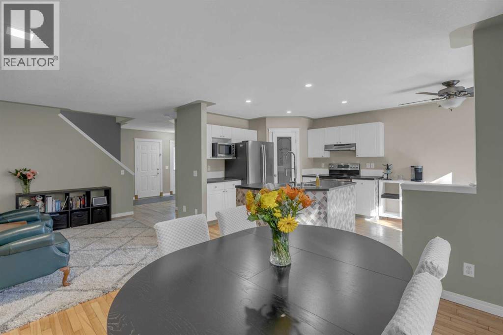 Single Family House for Sale in  Hidden Valley Drive NW Hidden Valley Calgary 