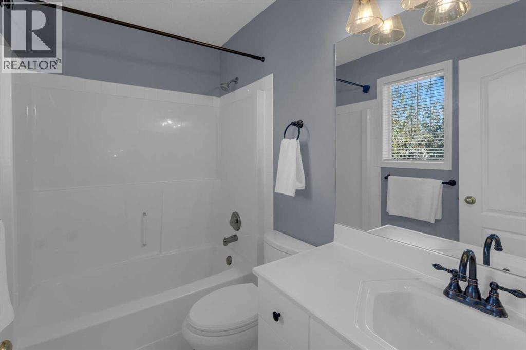 Single Family House for Sale in  Hidden Valley Drive NW Hidden Valley Calgary 