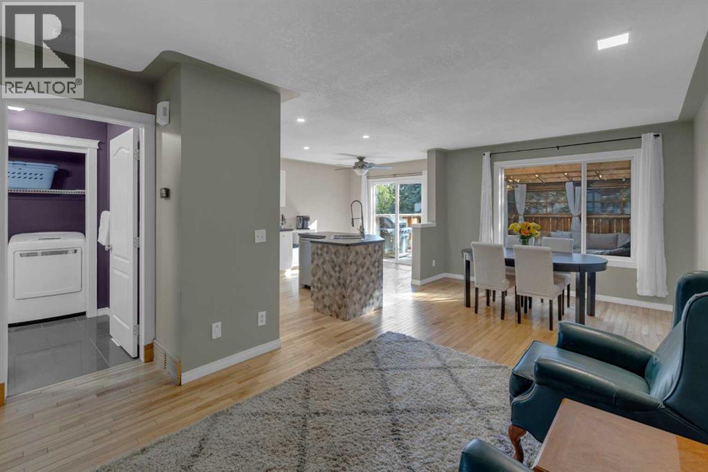 Single Family House for Sale in  Hidden Valley Drive NW Hidden Valley Calgary 