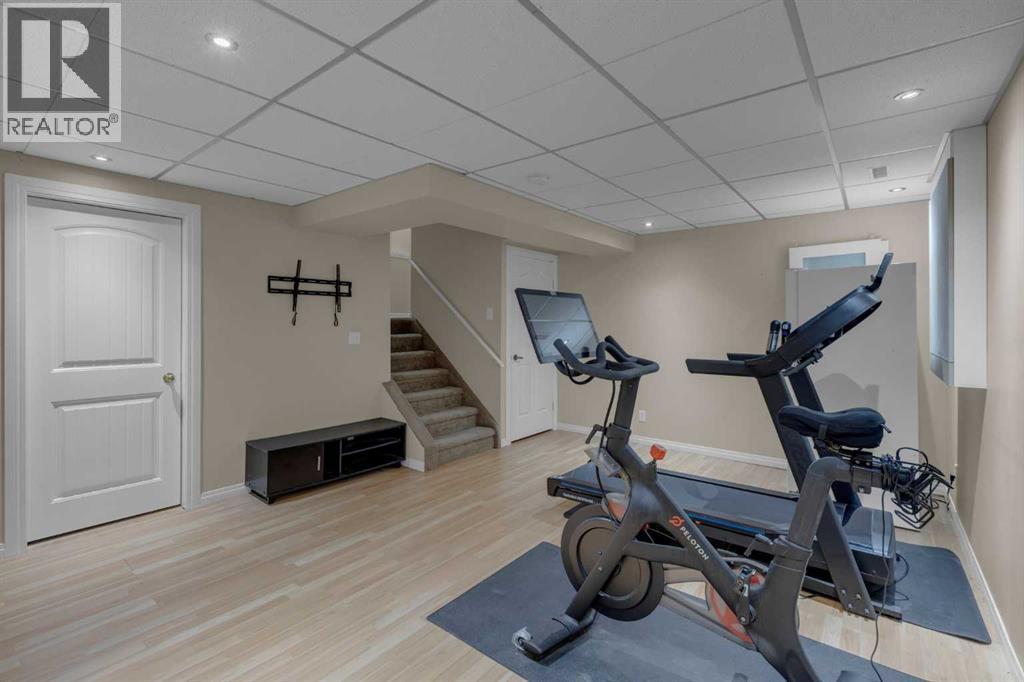 Single Family House for Sale in  Hidden Valley Drive NW Hidden Valley Calgary 