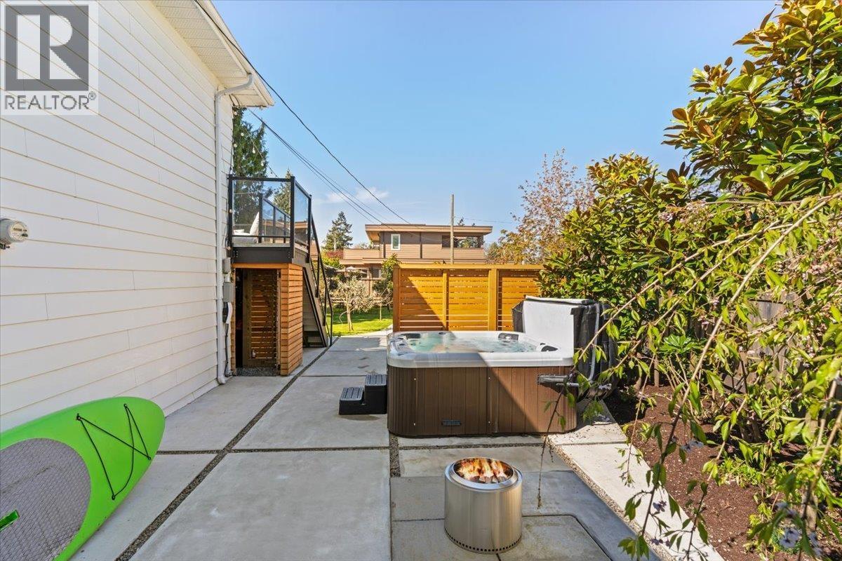 6740 MEREDITH Place, Delta