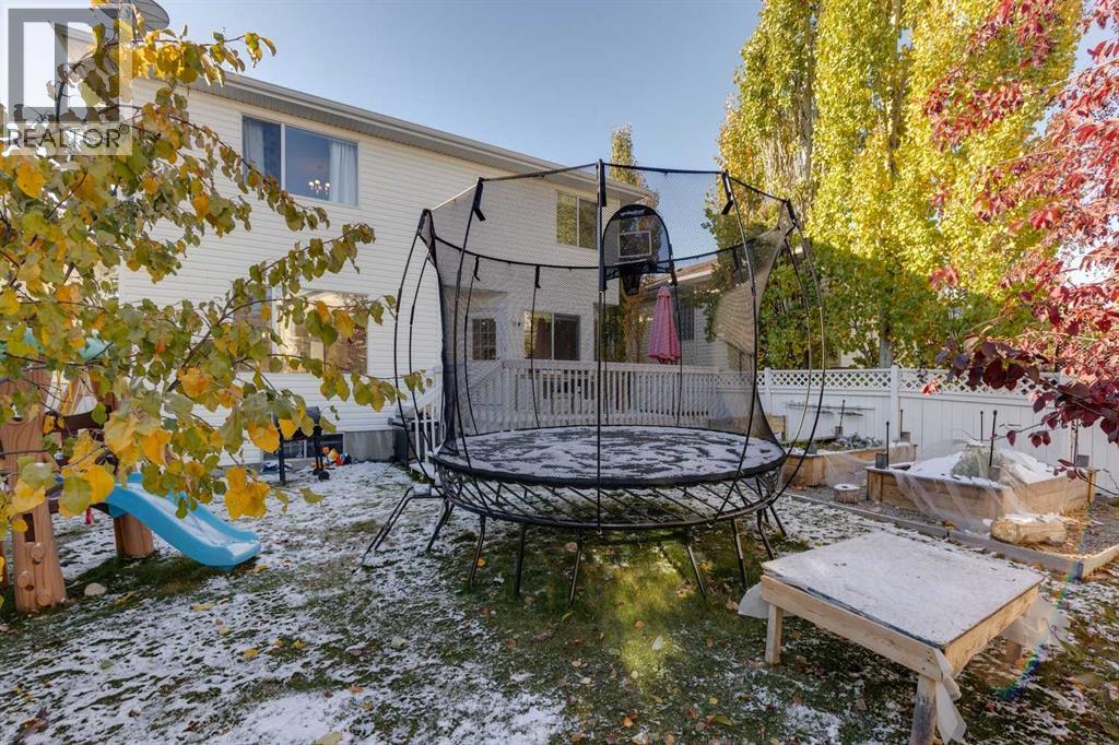 Single Family House for Sale in  Scenic View Close NW Scenic Acres Calgary 