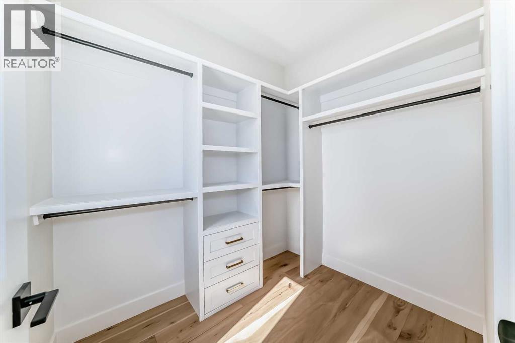 Single Family House for Sale in   Avenue SW Richmond Calgary 
