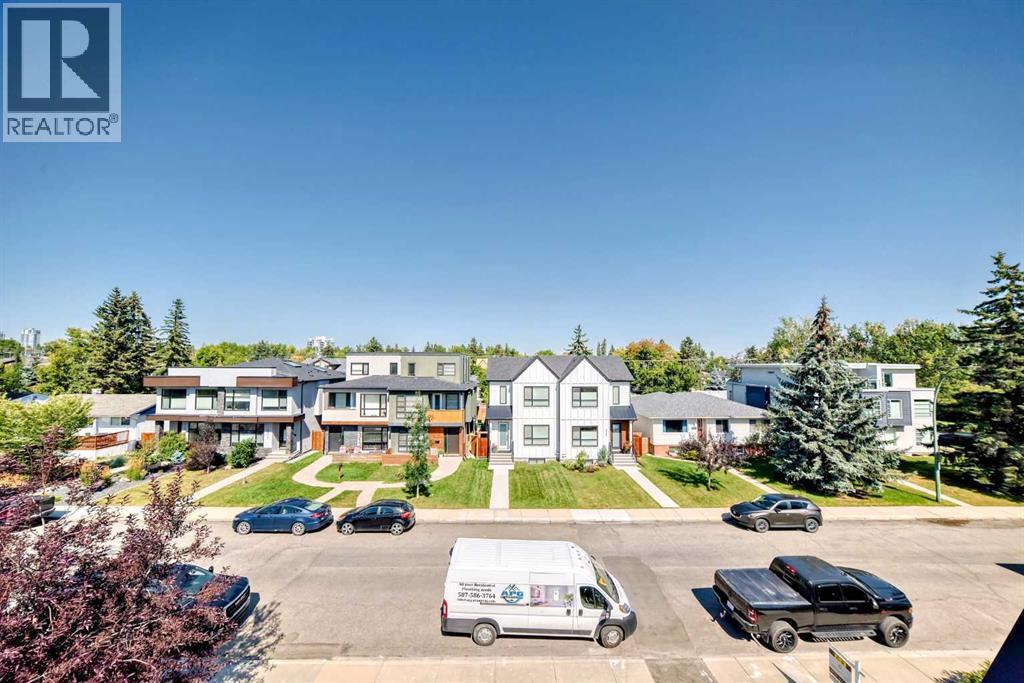 Single Family House for Sale in   Avenue SW Richmond Calgary 