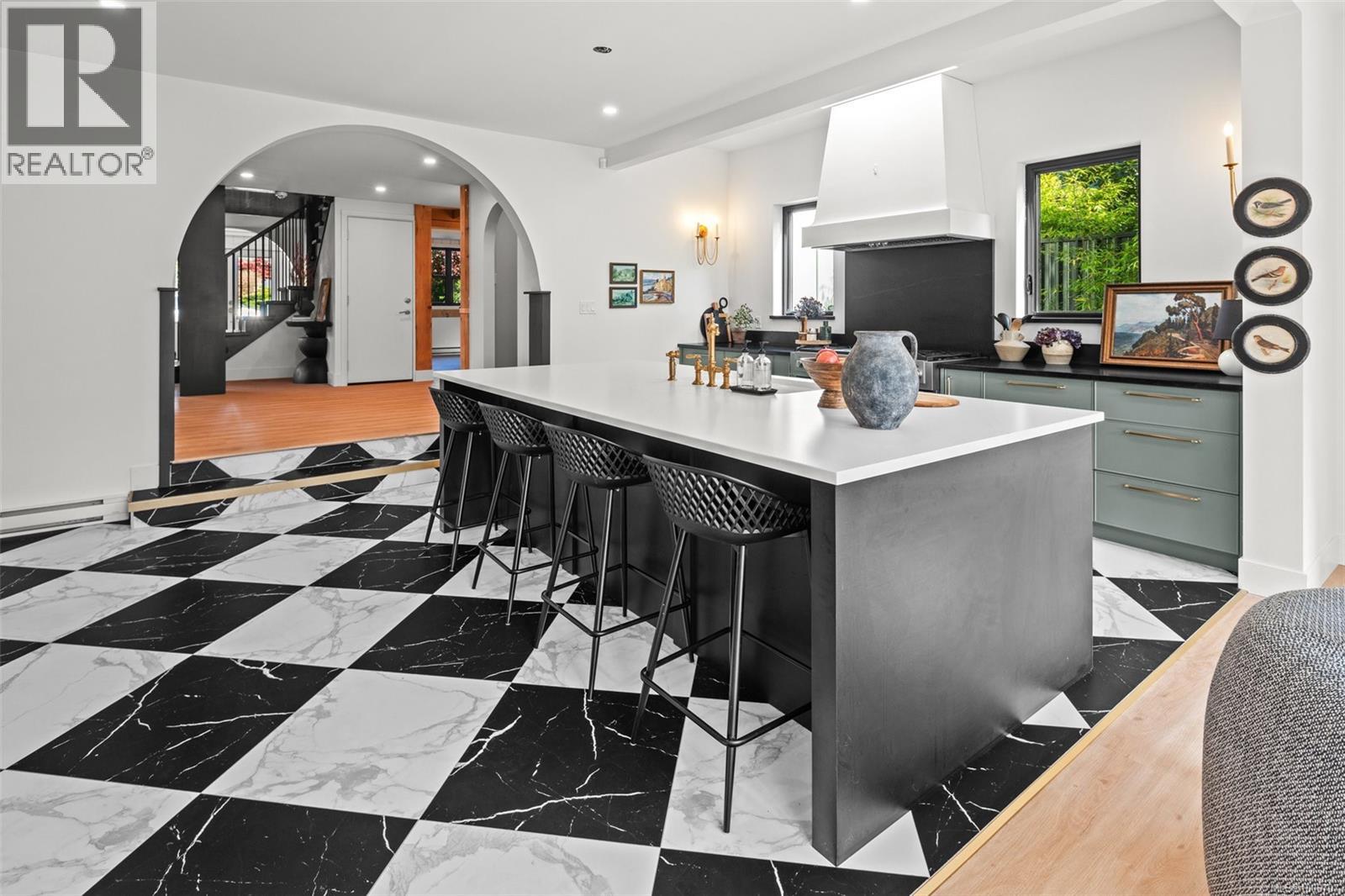 7247 Bethany Pl, Sooke