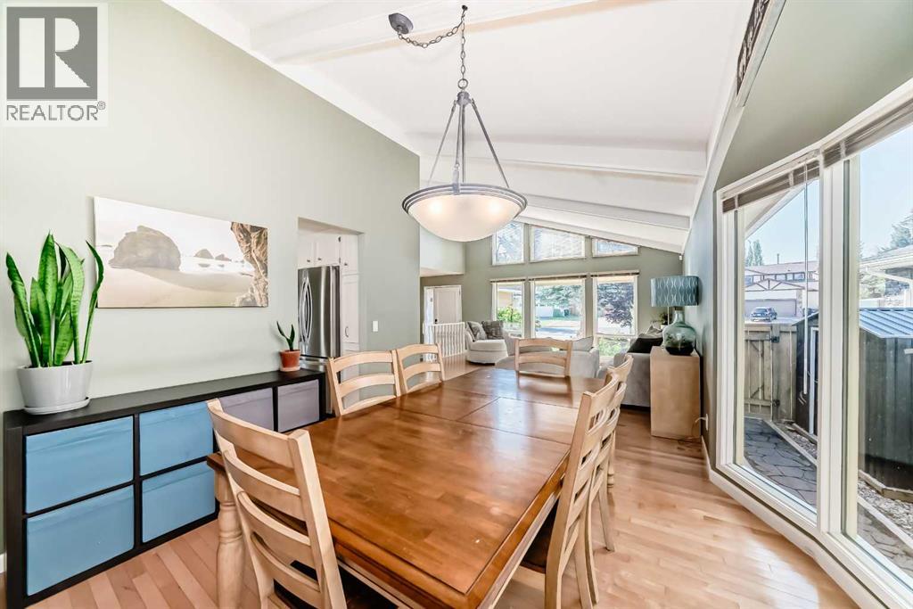 Single Family House for Sale in  Woodfield Court SW Woodbine Calgary 