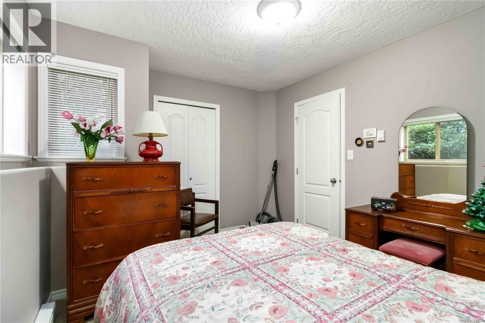 23 127 ALDERSMITH Place, View Royal