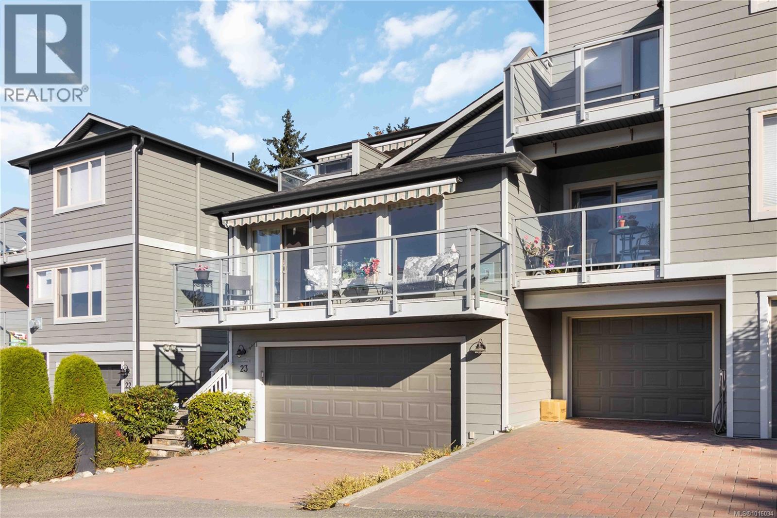 23 127 ALDERSMITH Place, View Royal