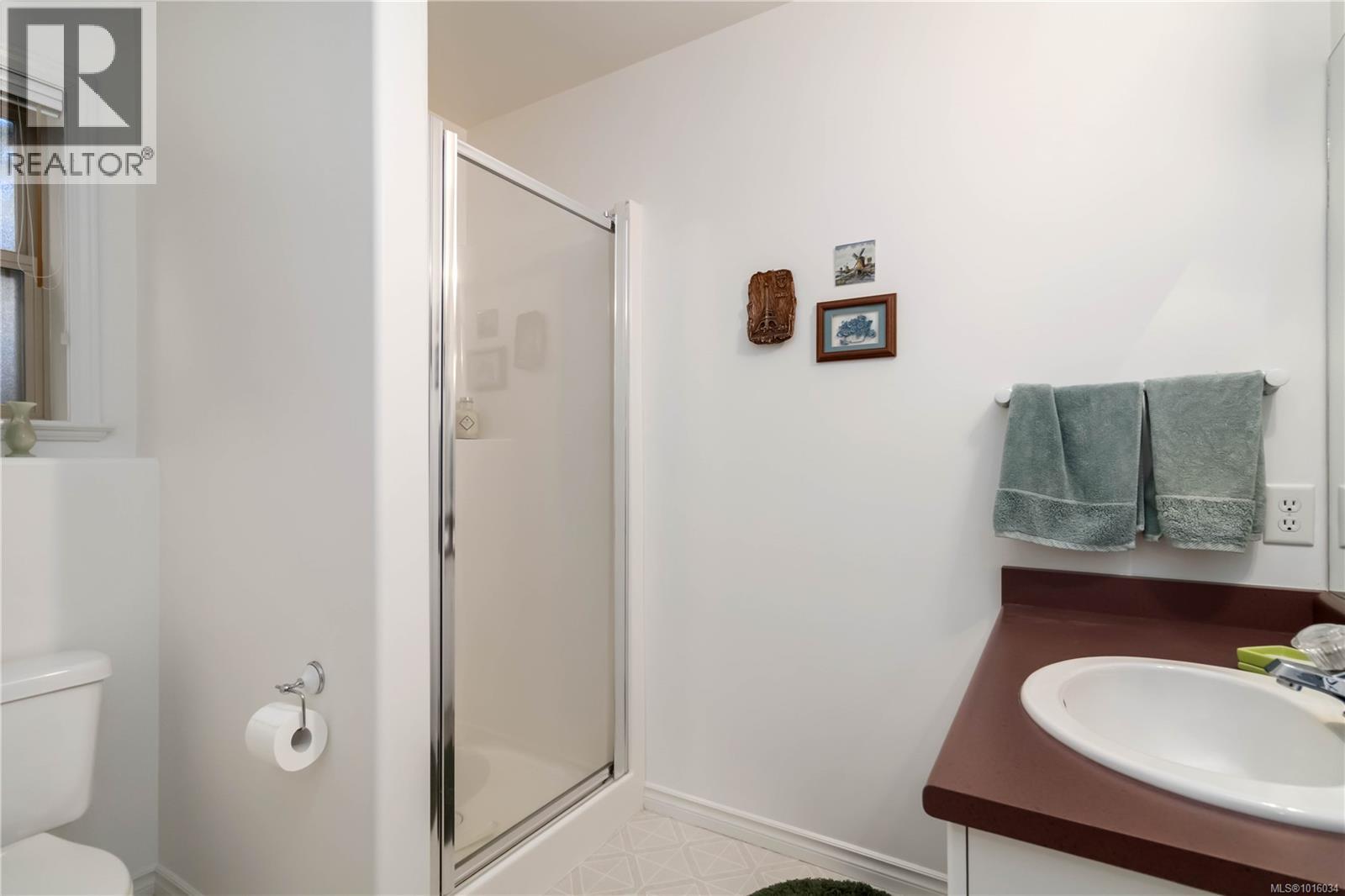 23 127 ALDERSMITH Place, View Royal